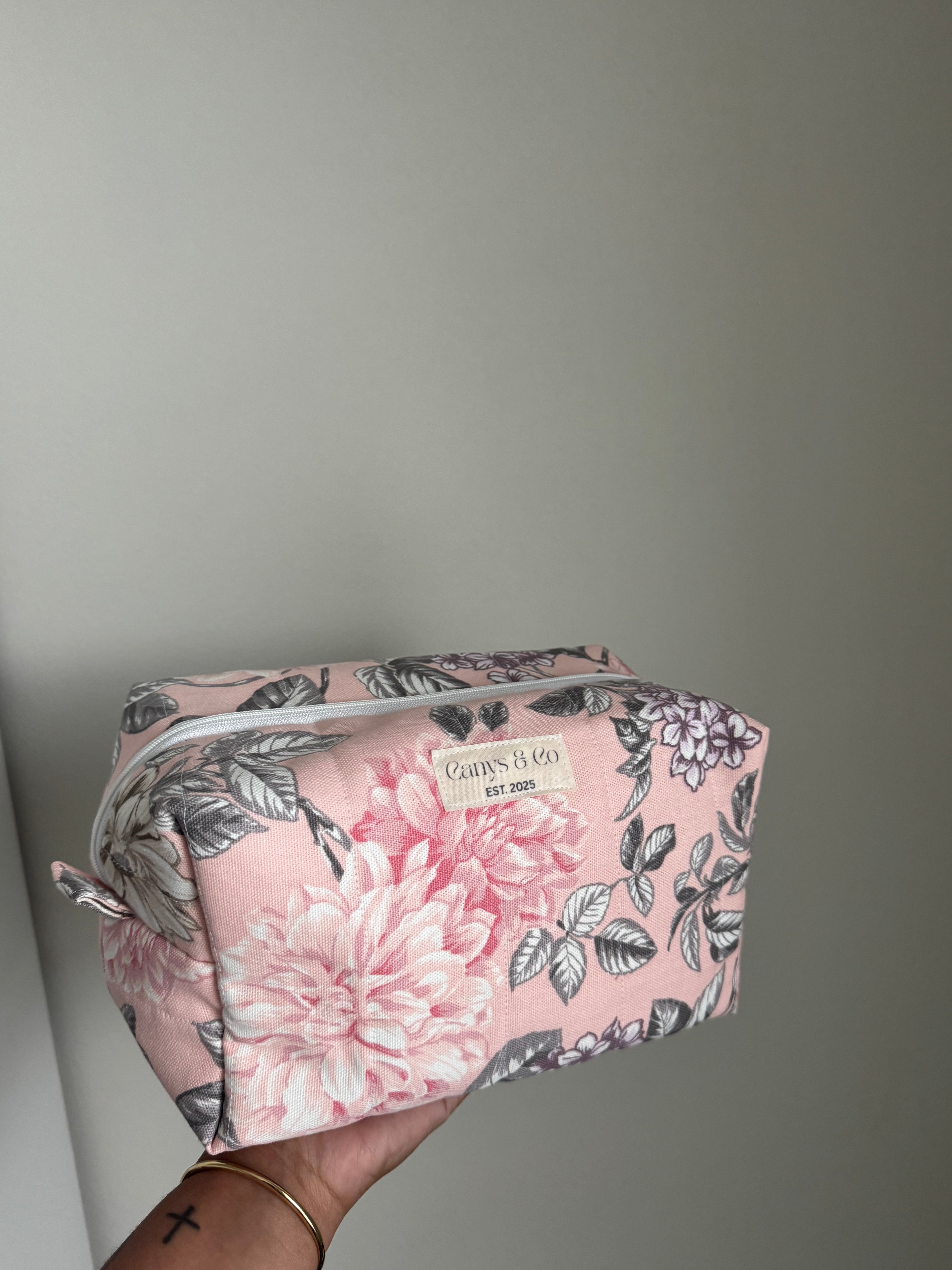 Pink roses