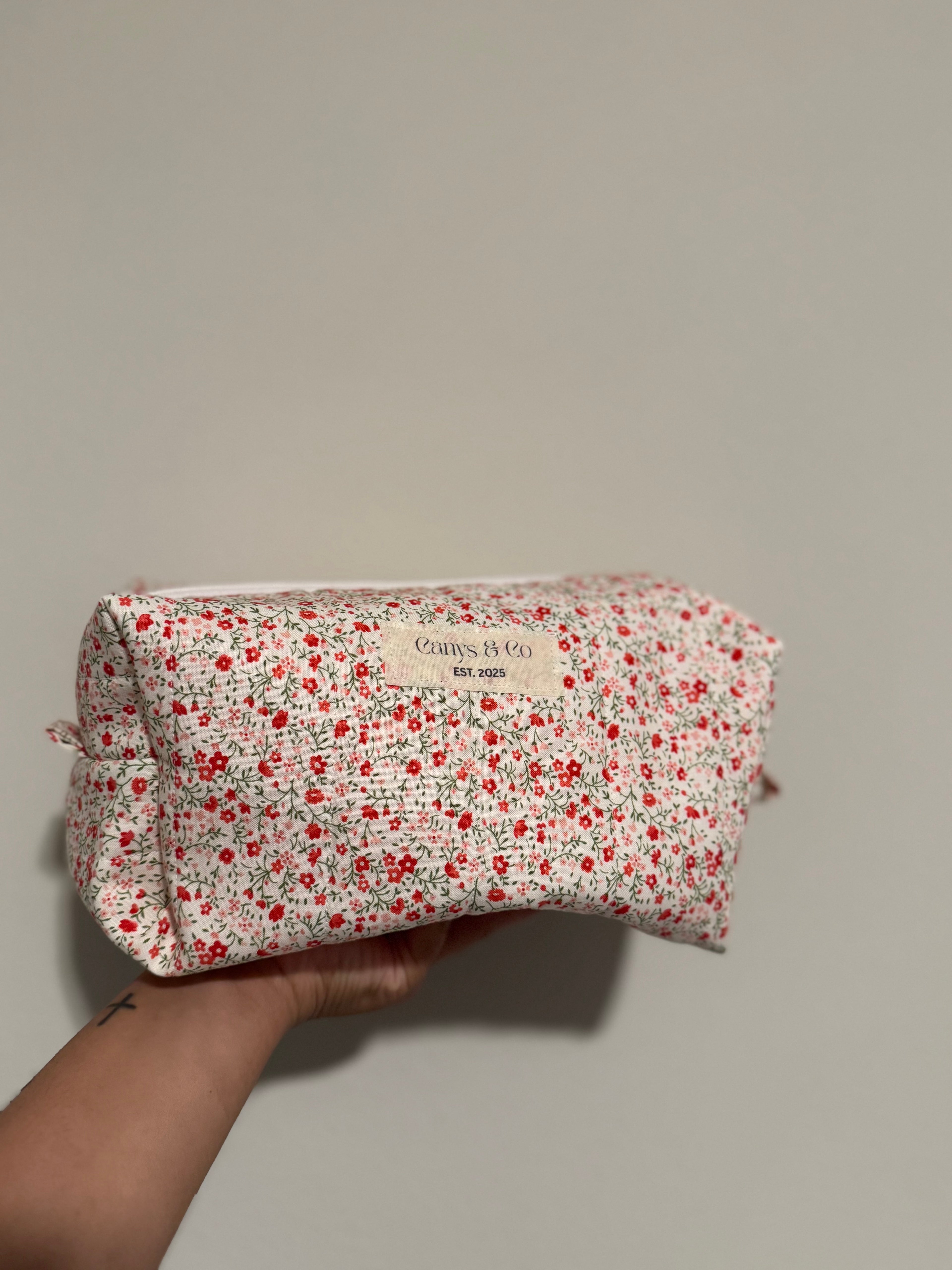 Mini red flowers makeup bag