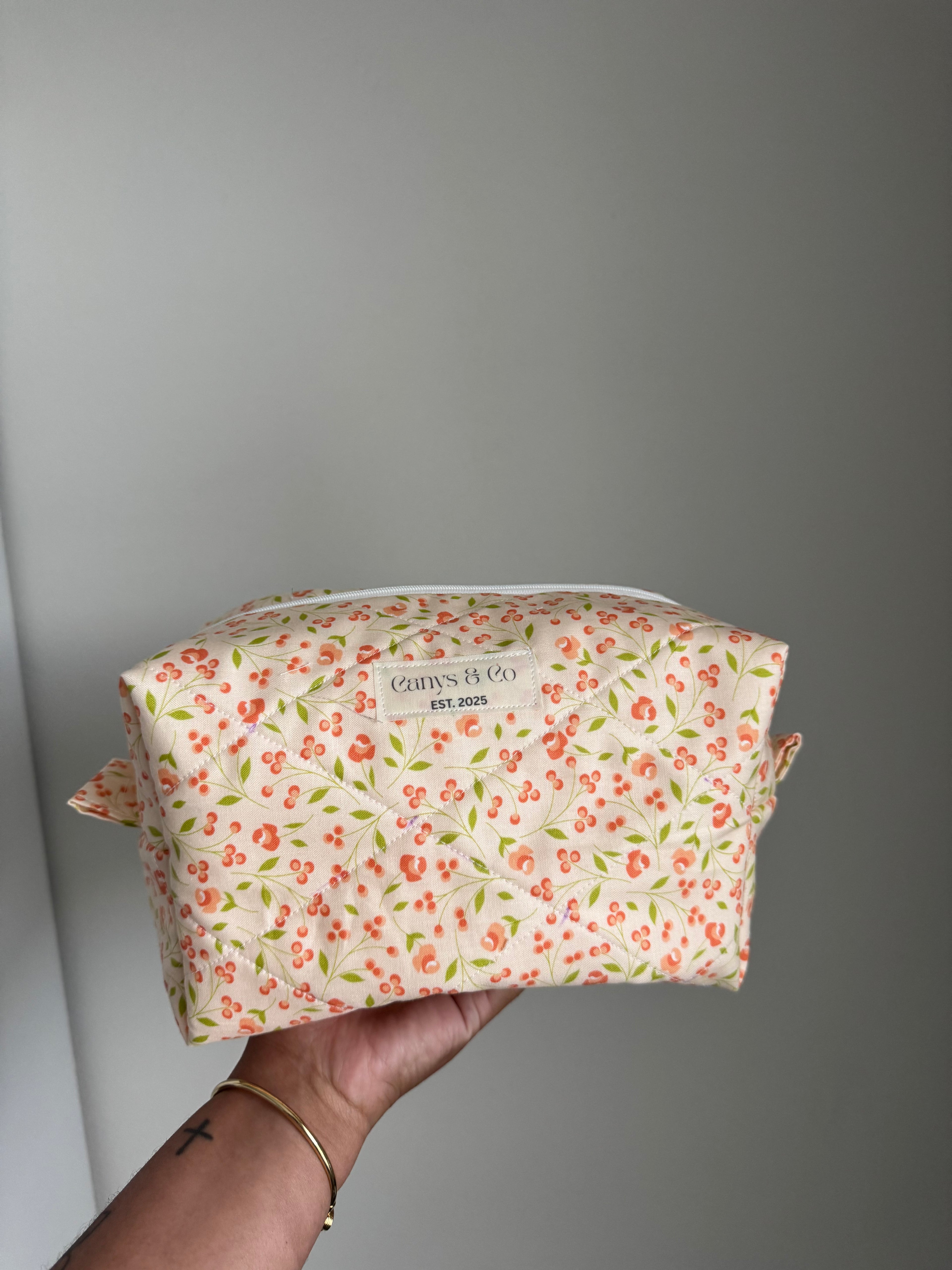OR Large makeup bag