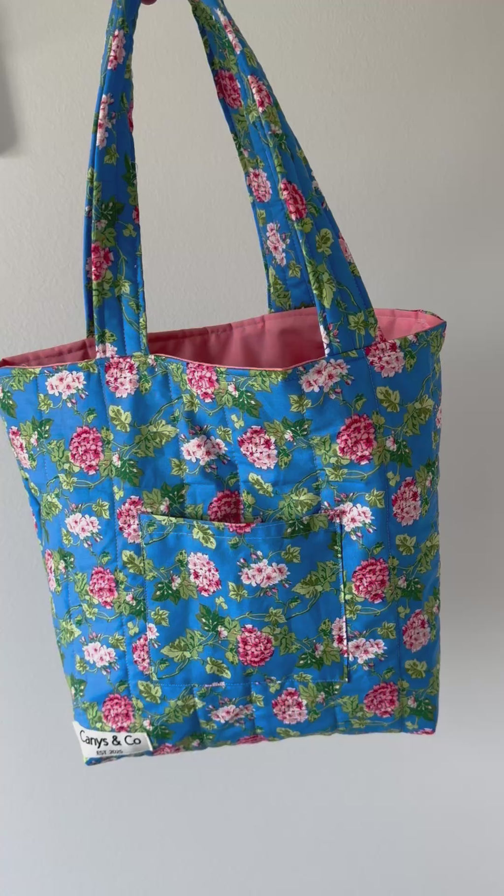 Hydrangea tote bag